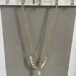 Gold/green long necklace